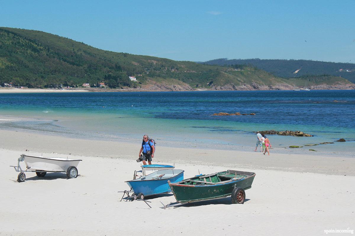 Summertime in the Camino: Pilgrim enjoying the Atlantic Ocean - Camino Fisterra Muxía