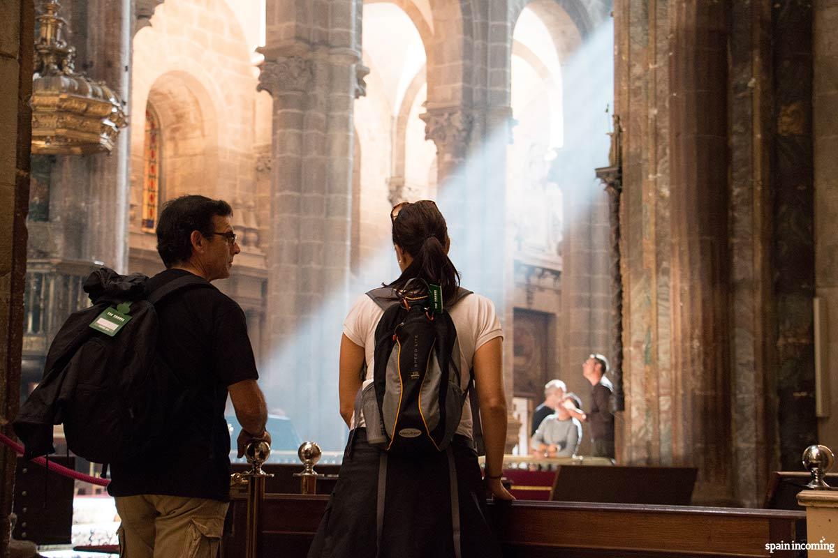 Restoration Works Inside The Santiago De Compostela Cathedral 19 Spain Incoming