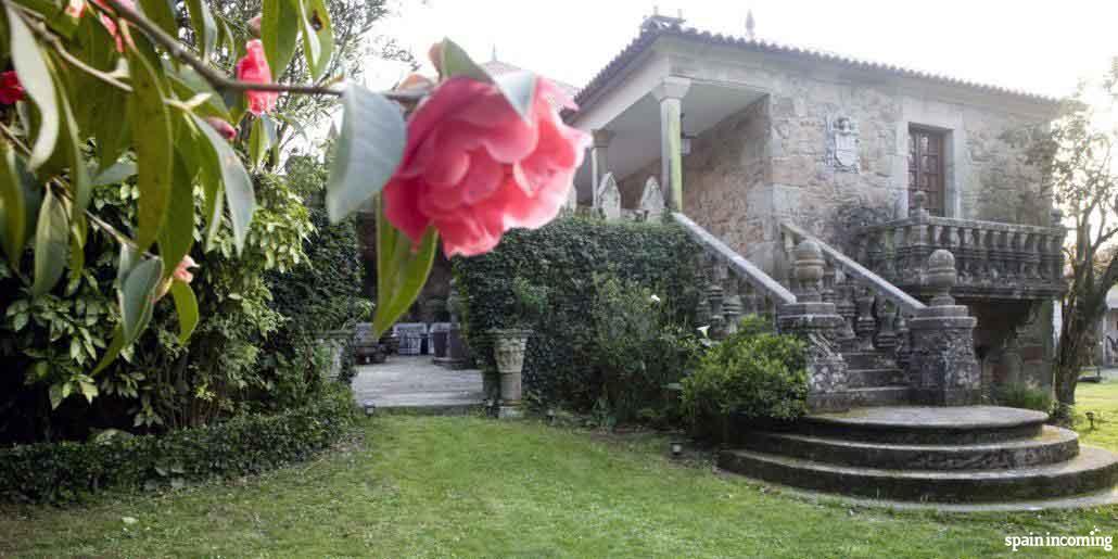 The Camellia route in Galicia - Pazo Quinteiro da Cruz